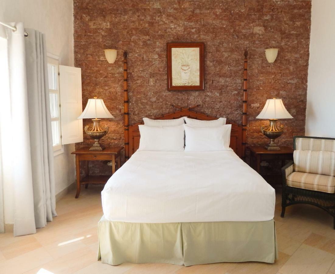 Le Petit Greek Hotel ฟิรา ภายนอก รูปภาพ
